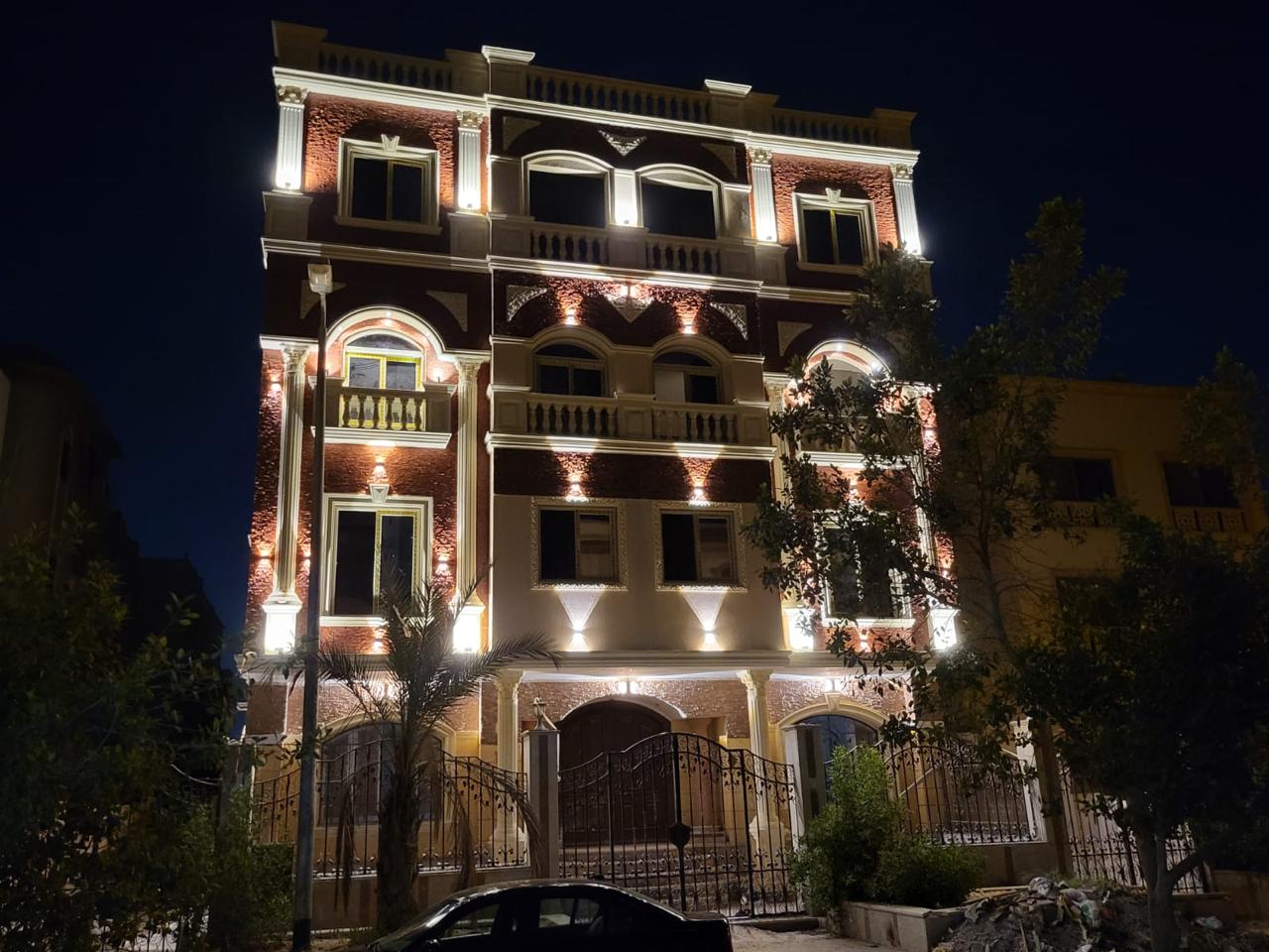 شقة متشطبة للبيع بالتجمع الخامس - Image 3